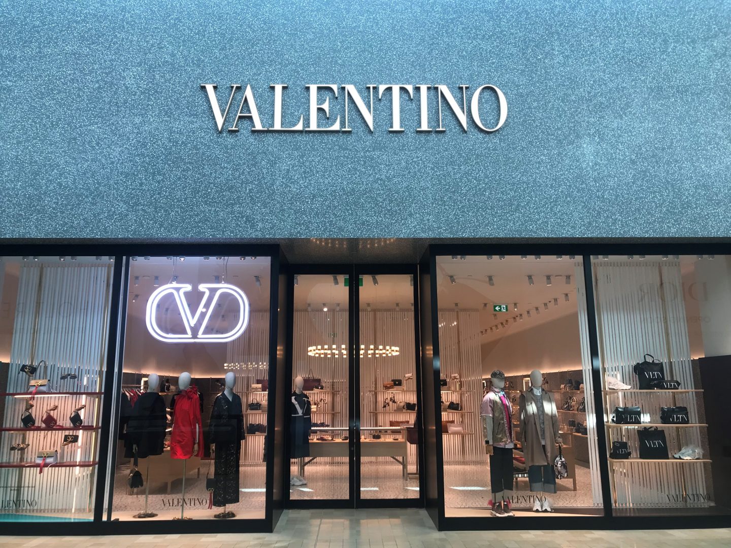 Valentino | Yorkdale Mall - Toronto Urban Retail Team